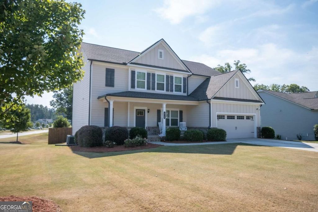 275 Woodbury Lane, Hull, GA 30646