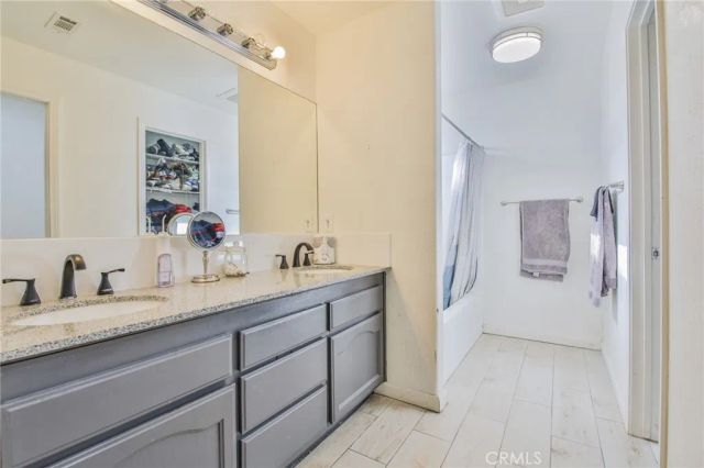 7925 Victor, Hesperia, CA 92345