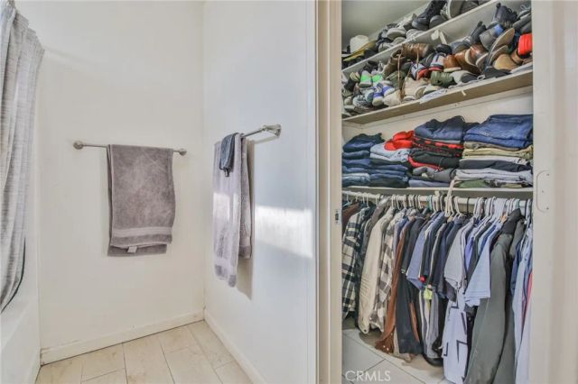 7925 Victor, Hesperia, CA 92345