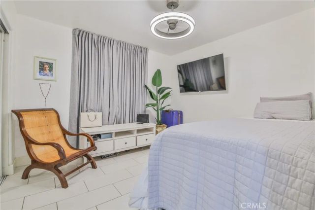 7925 Victor, Hesperia, CA 92345