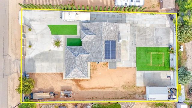 7925 Victor, Hesperia, CA 92345