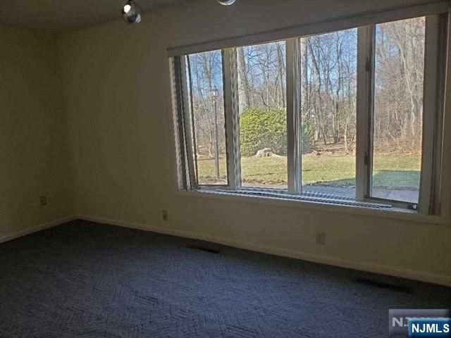 27 Ridge Road, Cresskill, NJ 07626