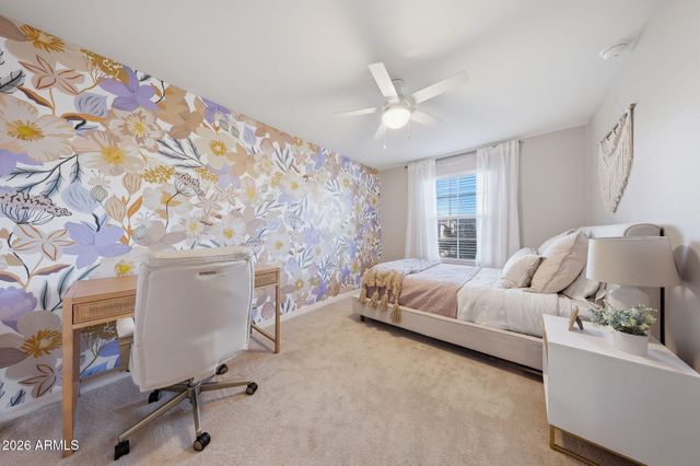 905 S CANAL Drive 13, Chandler, AZ 85225