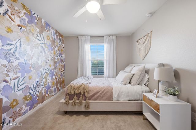 905 S CANAL Drive 13, Chandler, AZ 85225