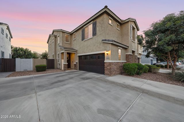 905 S CANAL Drive 13, Chandler, AZ 85225