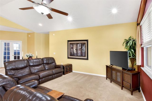 3933 SERENADE LANE, Lakeland, FL 33811