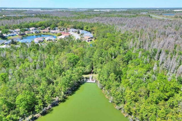 3933 SERENADE LANE, Lakeland, FL 33811