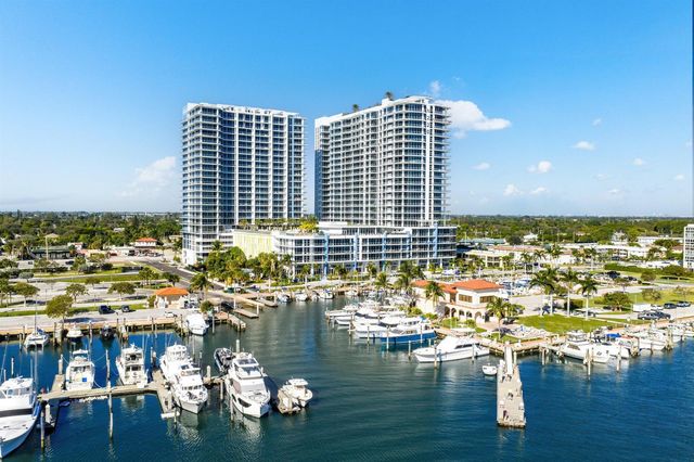 220 Lake Shore Drive 2005, Lake Park, FL 33403