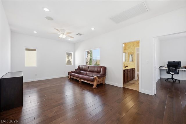 1073 Oak Fair Street, Las Vegas, NV 89138