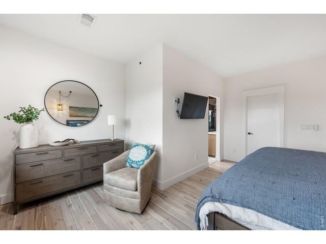 1118 Ravenwood Rd, Boulder, CO 80303