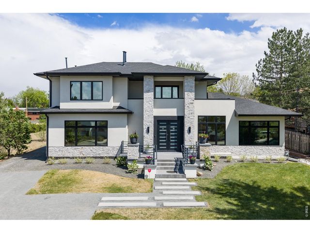 1118 Ravenwood Rd, Boulder, CO 80303