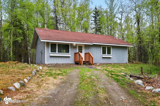 2411 N Friar Tuck Court, Big Lake, AK 99623