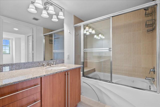 610 Clematis Street 704, West Palm Beach, FL 33401