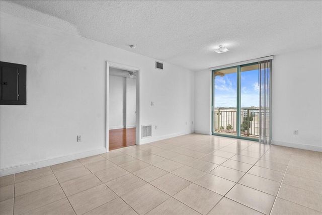 610 Clematis Street 704, West Palm Beach, FL 33401
