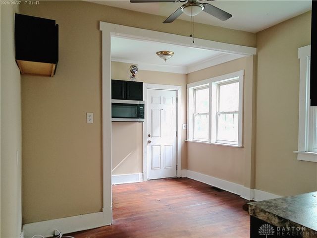 830 Manhattan Avenue, Dayton, OH 45406