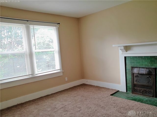 830 Manhattan Avenue, Dayton, OH 45406