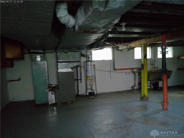 830 Manhattan Avenue, Dayton, OH 45406
