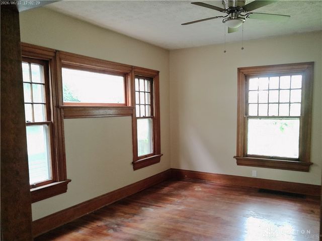 830 Manhattan Avenue, Dayton, OH 45406