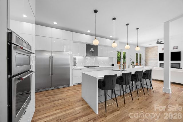 1216 Goodwin Avenue, Charlotte, NC 28205