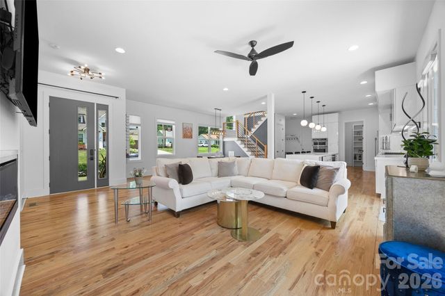 1216 Goodwin Avenue, Charlotte, NC 28205