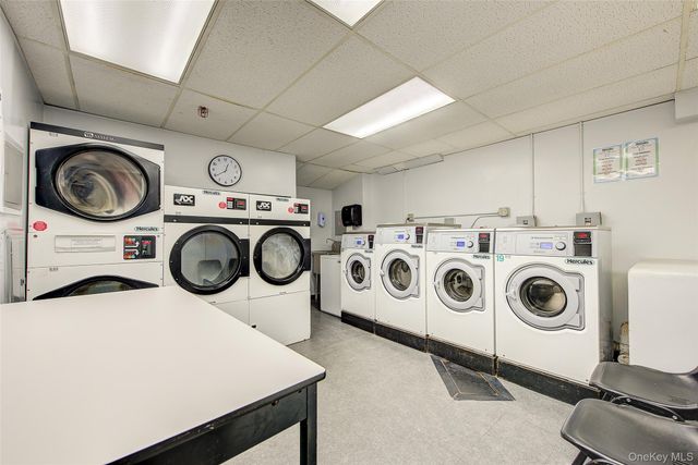 100-25 Queens Boulevard 7FF, Forest Hills, NY 11375