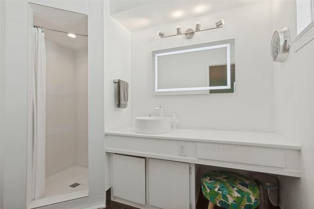 1805 Westlake Drive, Plano, TX 75075