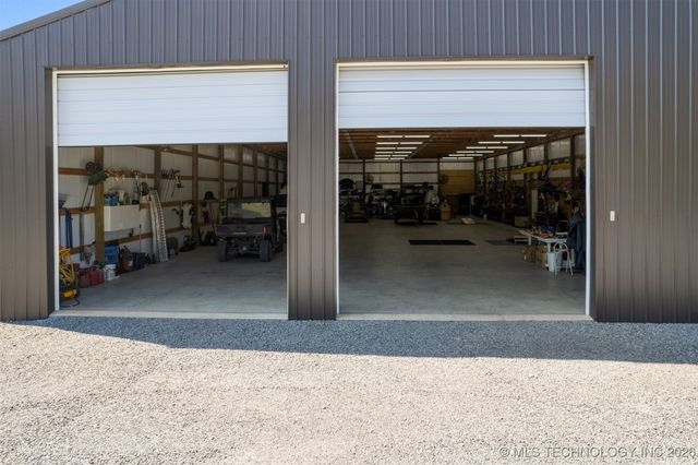 4200 W 730 Road, Hulbert, OK 74441