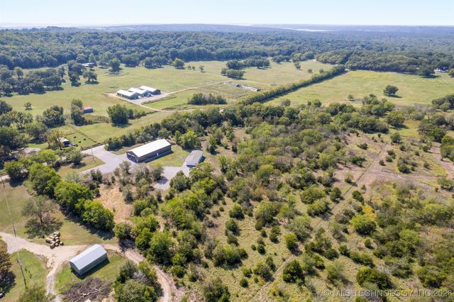 4200 W 730 Road, Hulbert, OK 74441