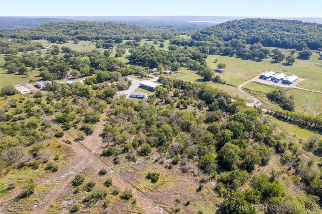 4200 W 730 Road, Hulbert, OK 74441