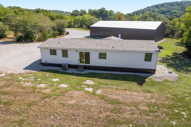 4200 W 730 Road, Hulbert, OK 74441