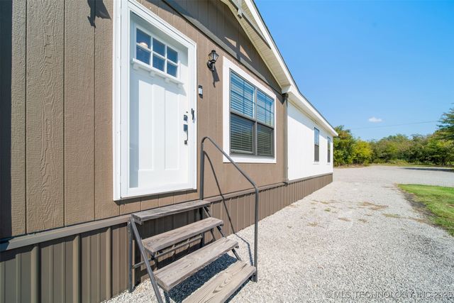 4200 W 730 Road, Hulbert, OK 74441