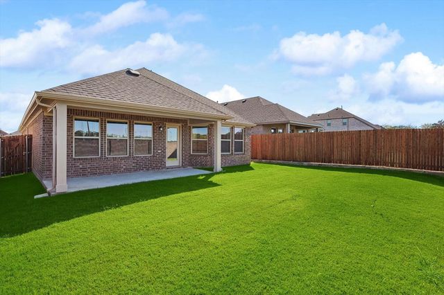 418 Kingsbury Avenue, Princeton, TX 75407