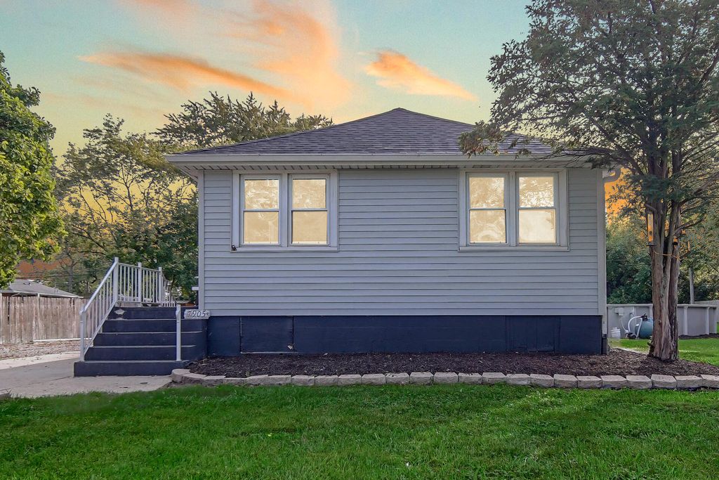 7905 Marshall Street, Merrillville, IN 46410