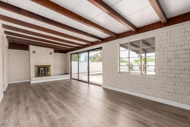 2311 W WHITTON Avenue, Phoenix, AZ 85015