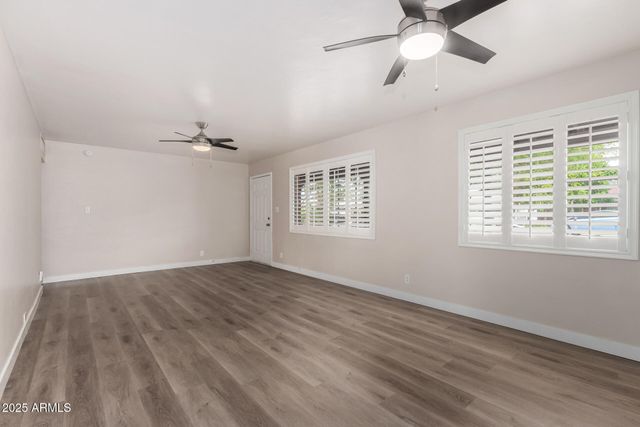 2311 W WHITTON Avenue, Phoenix, AZ 85015