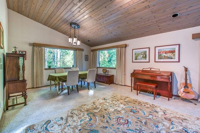 569 Island Drive, Friday Harbor, WA 98250