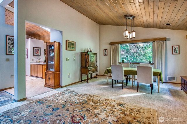 569 Island Drive, Friday Harbor, WA 98250