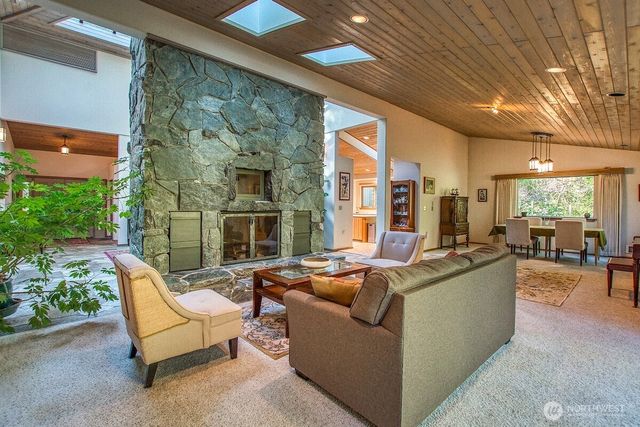 569 Island Drive, Friday Harbor, WA 98250