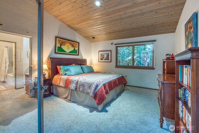 569 Island Drive, Friday Harbor, WA 98250