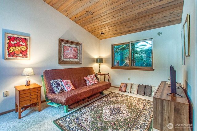 569 Island Drive, Friday Harbor, WA 98250