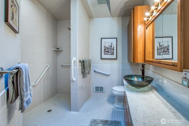 569 Island Drive, Friday Harbor, WA 98250