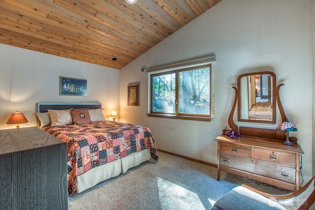 569 Island Drive, Friday Harbor, WA 98250