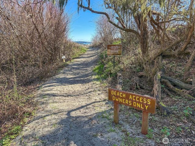 569 Island Drive, Friday Harbor, WA 98250