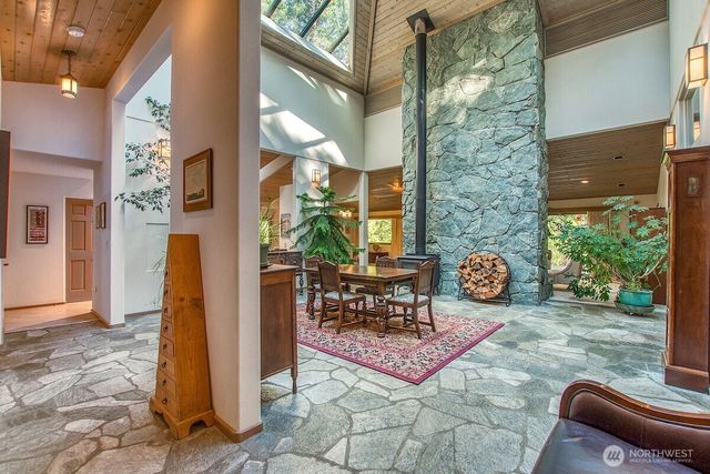 569 Island Drive, Friday Harbor, WA 98250