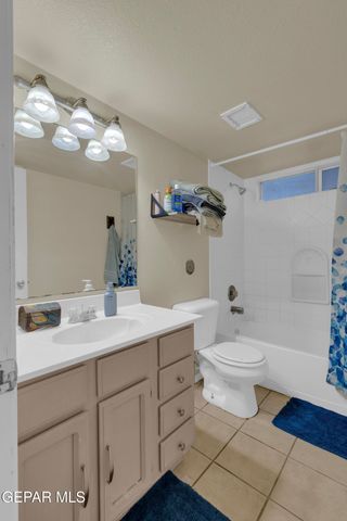 4312 JOHN B OBLINGER Drive, El Paso, TX 79934
