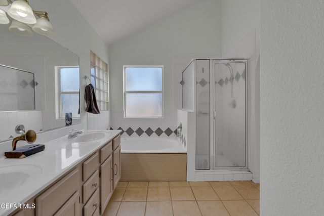 4312 JOHN B OBLINGER Drive, El Paso, TX 79934
