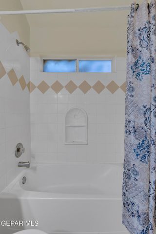 4312 JOHN B OBLINGER Drive, El Paso, TX 79934