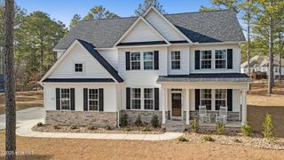 123 Winsford Circle, West End, NC 27376