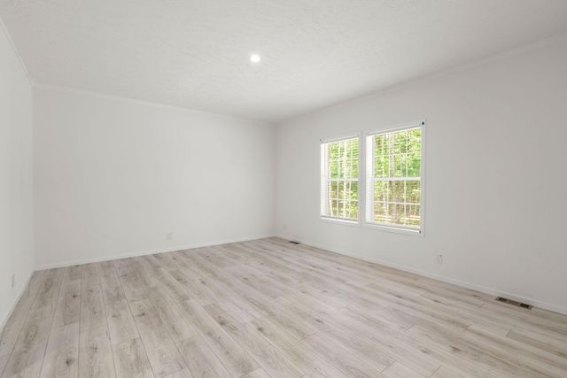 184 Gaines Circle, Cottageville, SC 29435