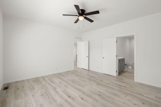 184 Gaines Circle, Cottageville, SC 29435